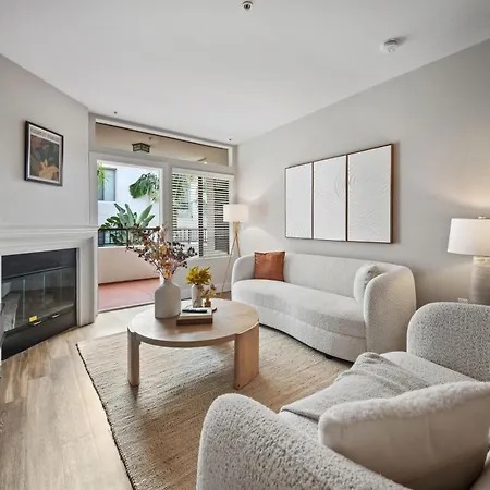 Promo Casa Miel Heart Of Westwood Luxury Condo